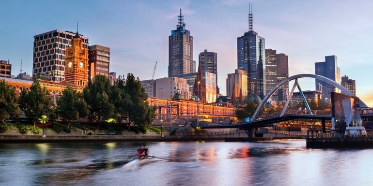 Melbourne breaks records